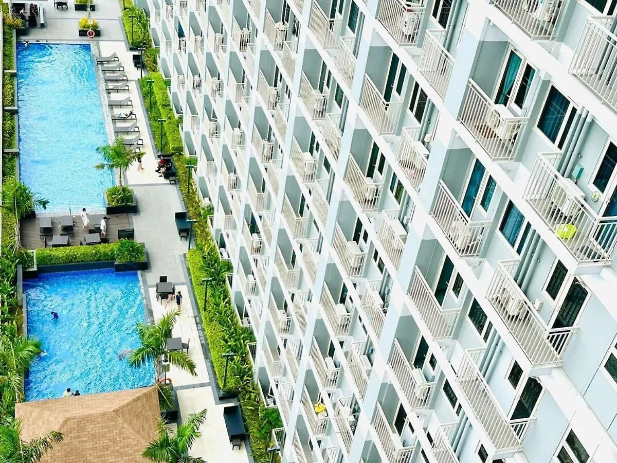 2Br Solana Suite 4 At Coast Residences Manila 0*,  Philippines