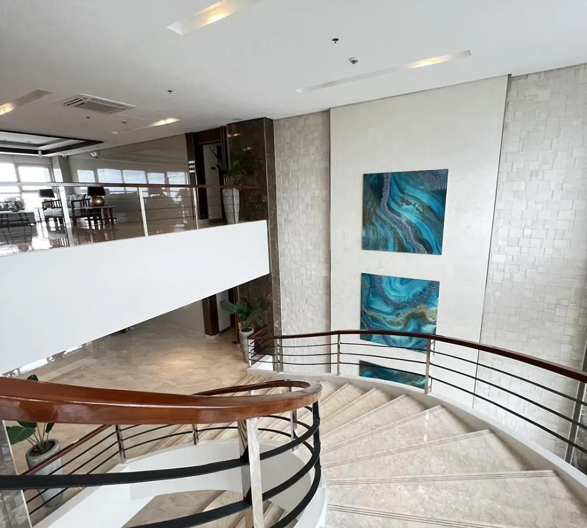 2Br Solana Suite 4 At Coast Residences Manila